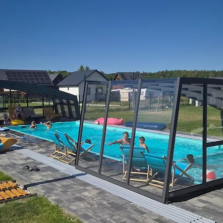 New 5 With Communal Pool By Interhome בית נופש *