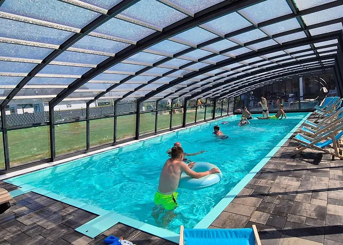 Holiday Home New 5 With Communal Pool By Interhome Сasa de vacaciones *