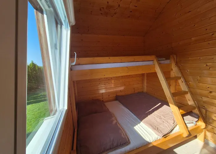 Сasa de vacaciones Holiday Home New 5 With Communal Pool By Interhome