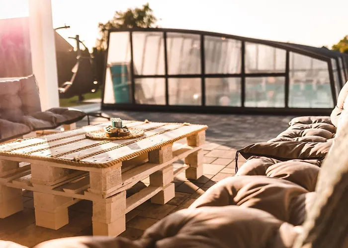 Сasa de vacaciones Holiday Home New 5 With Communal Pool By Interhome Rusinowo (Slawno)